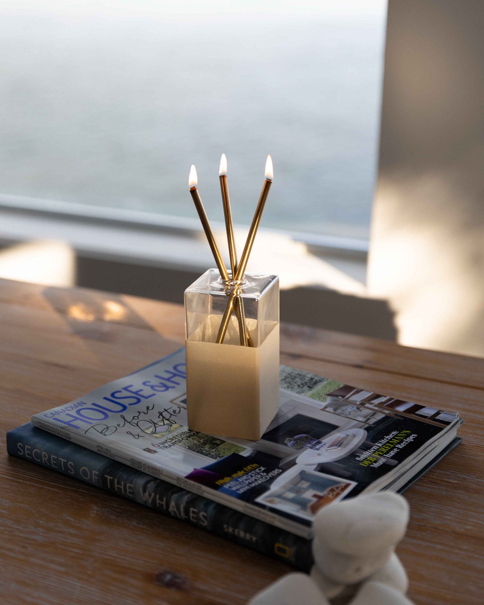 Honeymoon Vase Jervis Collection