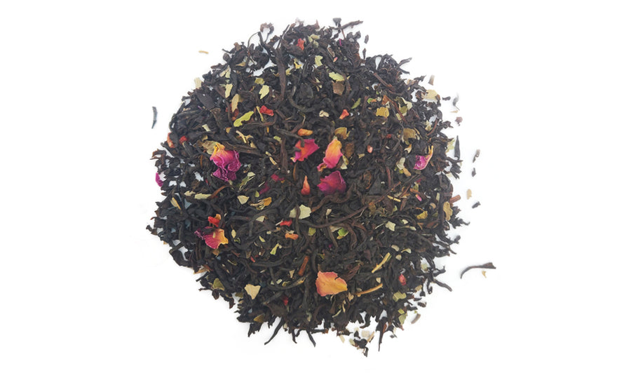 Ingredients: Black tea, Blackberry Leaves, Rose Petals, Raspberry Pieces, Natural Flavours